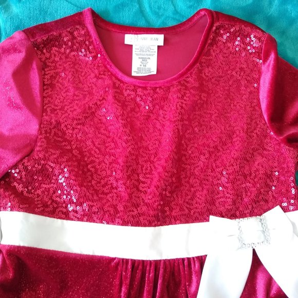 Adorable Lil-Miss Claus Christmas Dress - Picture 2 of 4